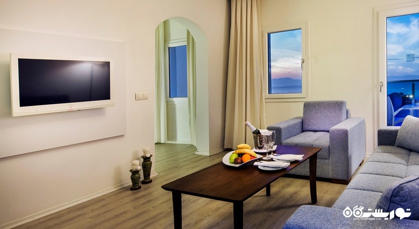 سوئیت هتل له بلو اند ریزورت