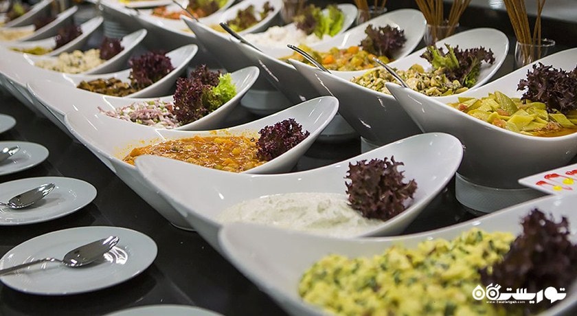 بوف هسلف سرویس هتل له بلو اند ریزورت