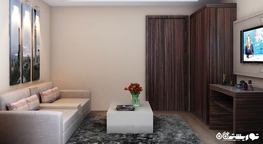 محوطه نشیمن اتاق کلاب سوئیت