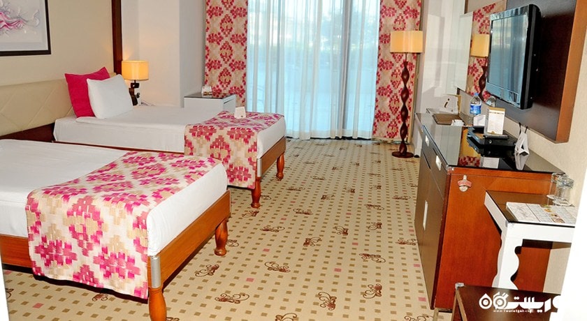 تخت های توئین اتاق معلولین