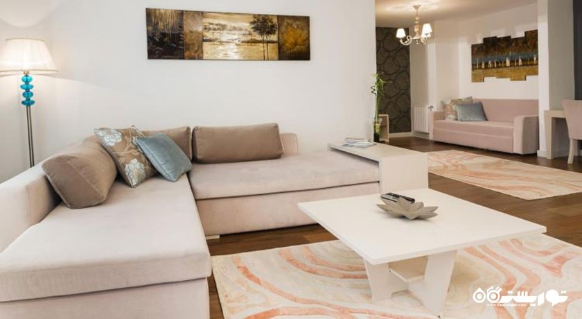 محوطه نشیمن سوئیت اگزکیوتیو