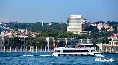 نمای کلی هتل کنراد استامبول بسفروس