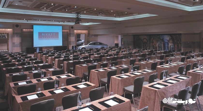 سالن برگزاری همایش و جلسات