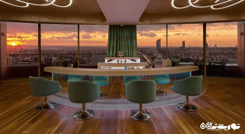 بار اسکای لایت هتل هیلتون استانبول کزایاتاگی