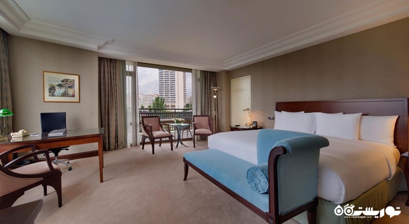 نمای تخت بزرگ سوئیت کرنر