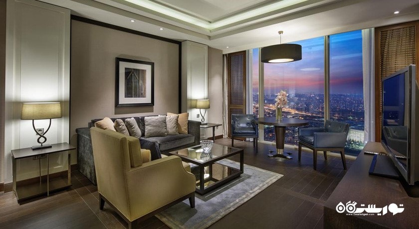 محوطه نشیمن سوئیت دیپلماتیک