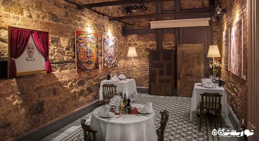 رستوارن هتل کورین