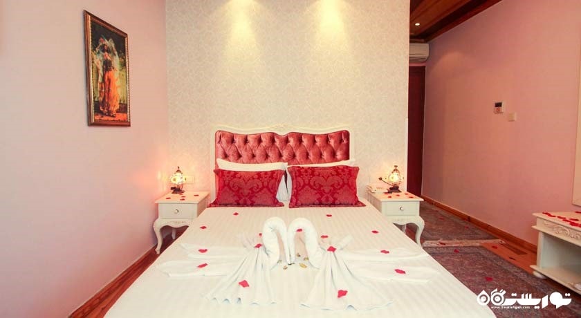 تخت بزرگ اتاق استاندارد