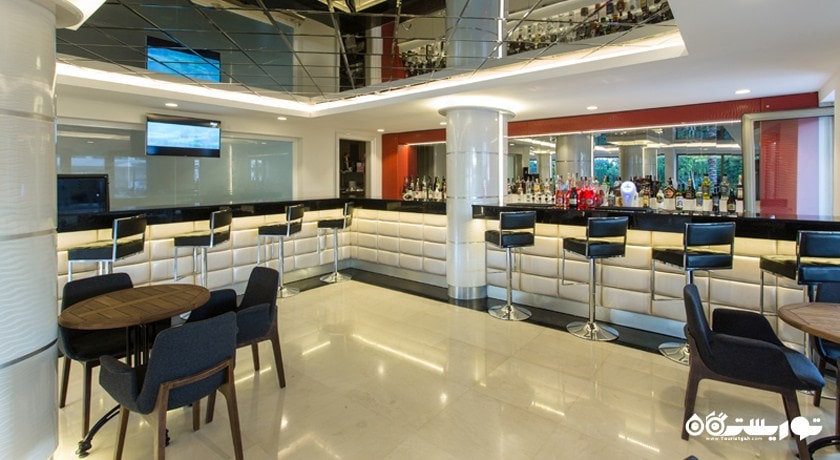 بار لابی هتل کلاب فالکن