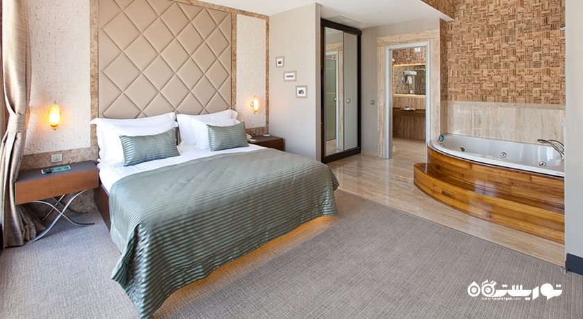 نمای تخت بزرگ سوئیت کینگ