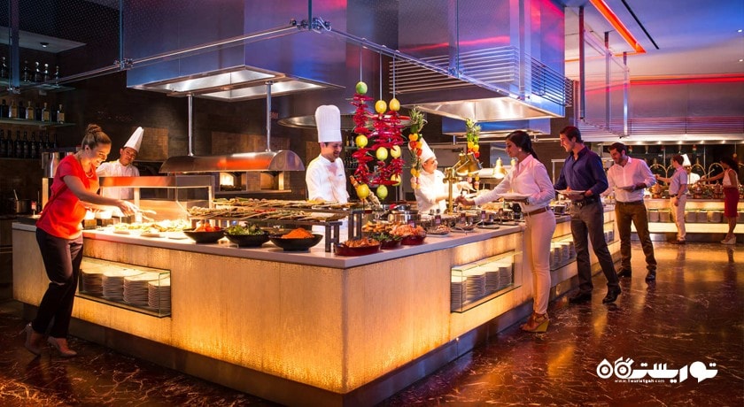 رستوران سافرون هتل آتلانتیس د پالم