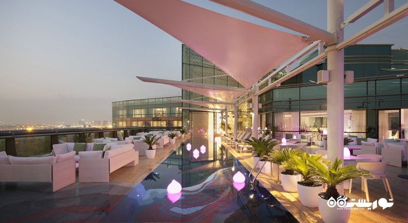 بار کوبا هتل جمیرا کریک ساید