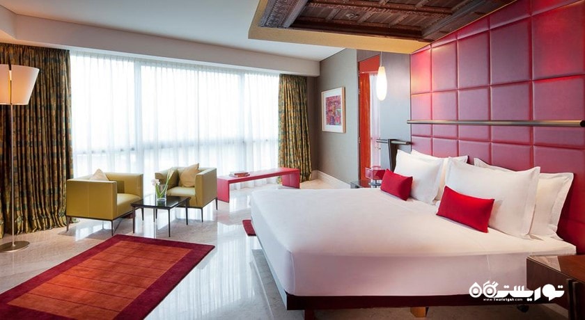 تخت بزرگ سوئیت پنت هاوس