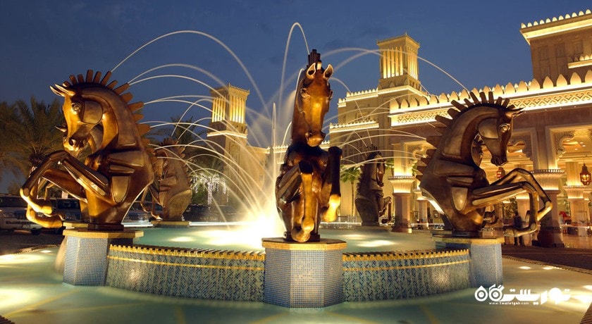 آبنمای زیبای ویلاهای جمیرا مالکیا