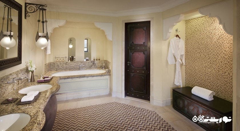 حمام اتاق گالف سامر هاوس عربین