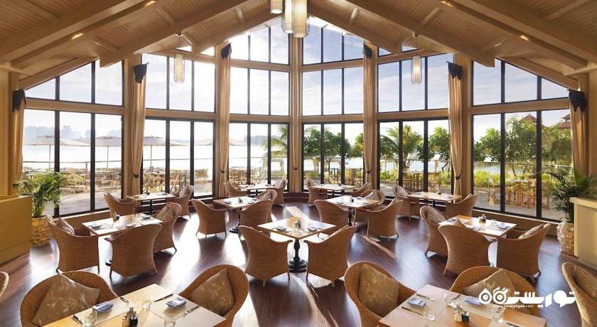 محوطه سر پوشیده د بیچ هاوس