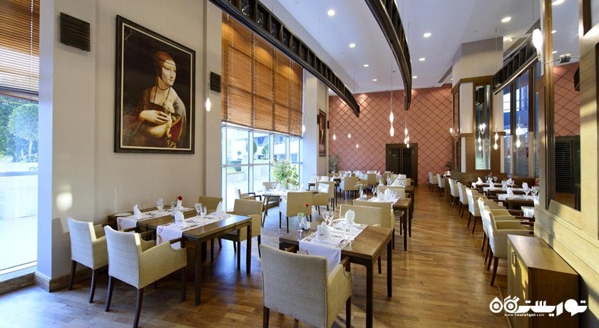 نمایی از رستوران آلاکارت داوینچی