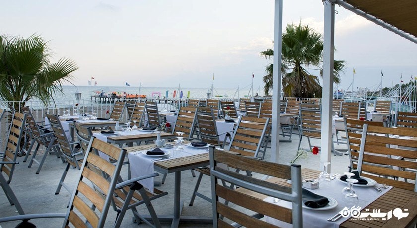 رستوران باربیکیو  هتل کنکورد دلوکس ریزورت لارا
