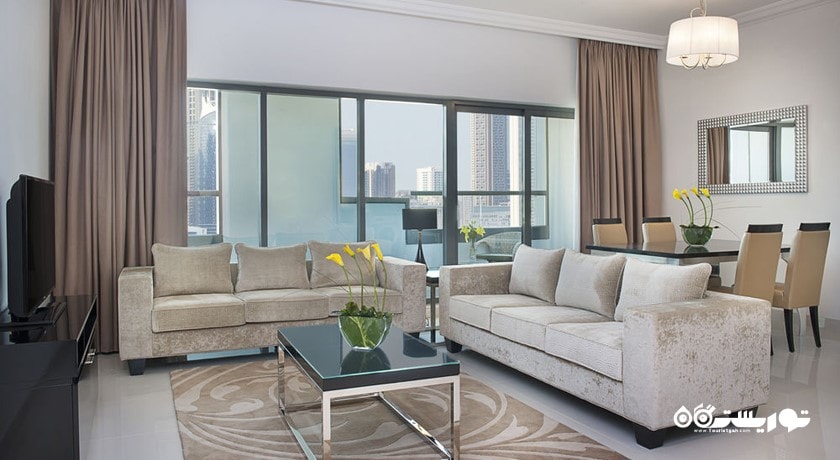 محوطه نشیمن سوئیت دوخوابه