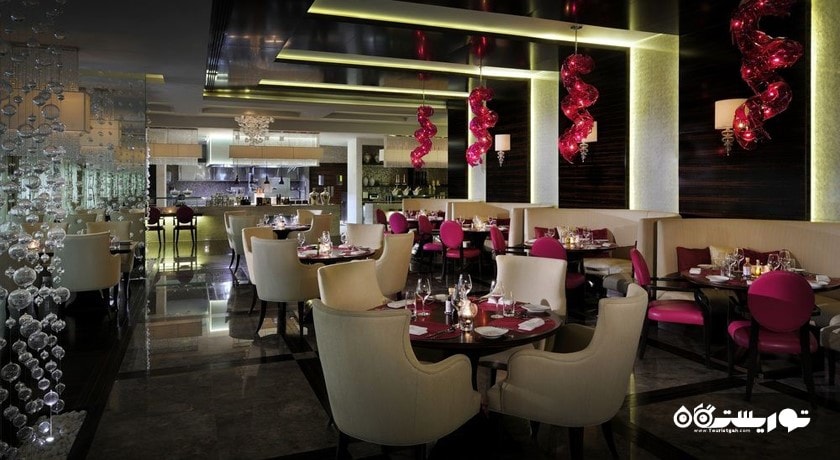 رستوران ایتالیایی مرلتو