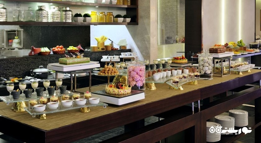 نمای بوفه د مارکت پلیس