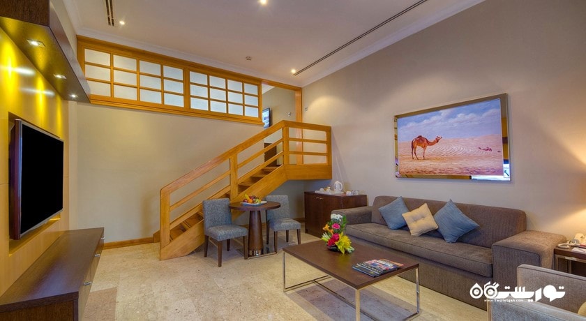 محوطه نشیمن سوئیت اگزکیوتیو