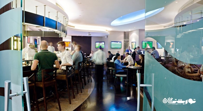  بار ورزشی بریجز  هتل فرمونت دبی