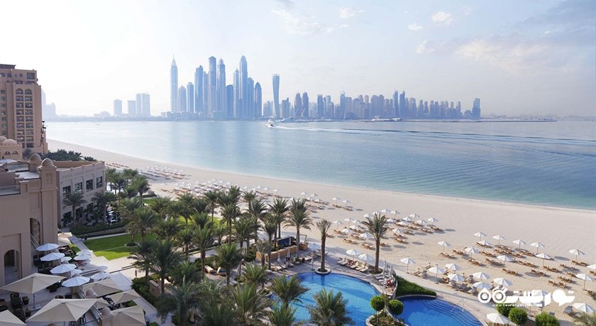 نمای کلی از ساحل اختصاصی هتل