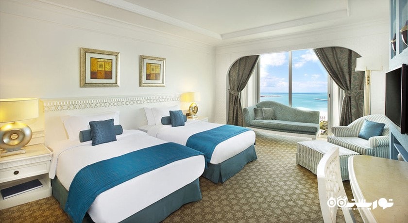 تخت های اتاق تاور اوشن فرانت