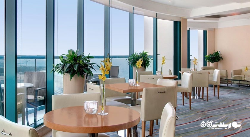 لابی لانج اکسز هتل دبی جمیرا ریزورت