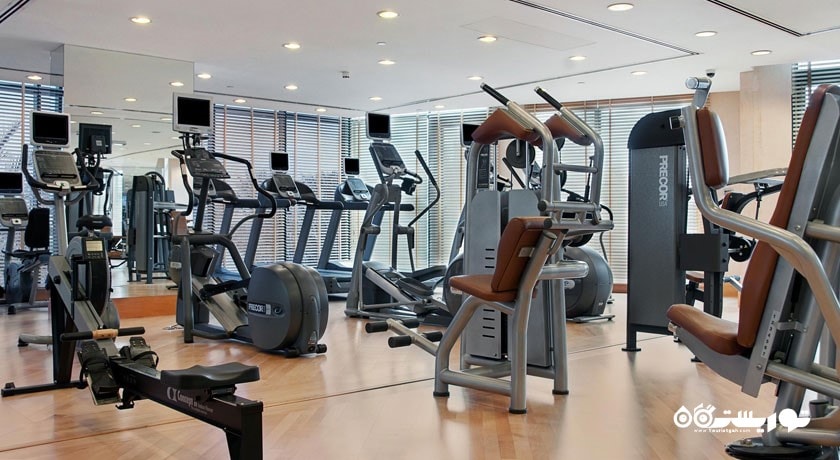 سالن ورزشی هتل دبی جمیرا ریزورت