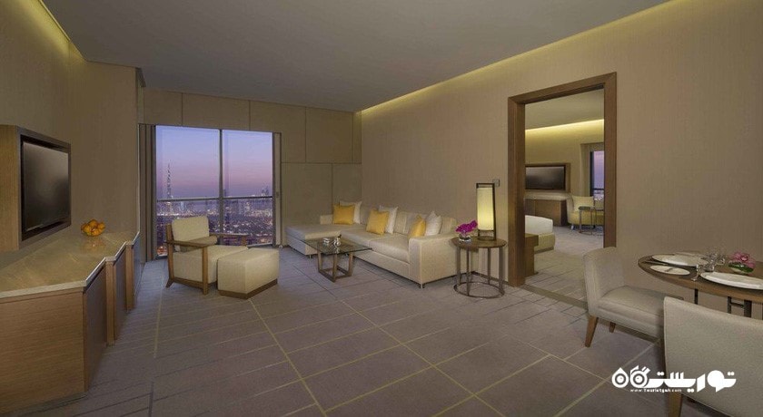 محوطه نشیمن سوئیت اگزکیوتیو