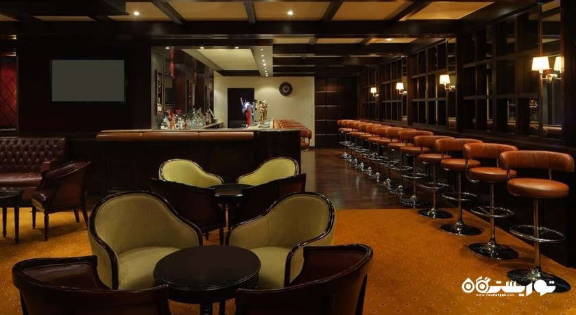 کارپنترز بار  هتل حیات ریجنسی