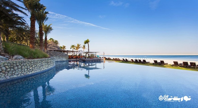 استخر روباز هتل جی ال جبل علی بیچ