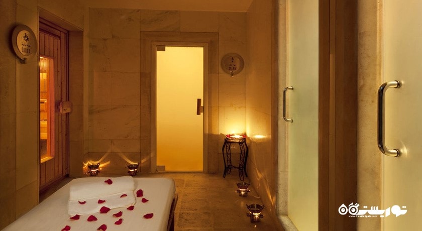 تخت ماساژ مرکز سلامتی و اسپا