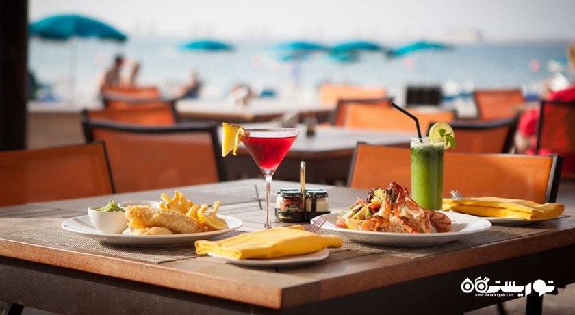 رستوران د انکر هتل جی ال پالم تری کورت