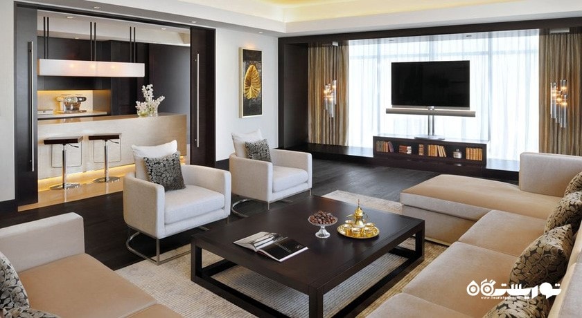 محوطه نشیمن سوئیت دلوکس