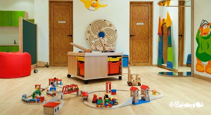 کلاب کودکان هتل ل رویال مردیین بیچ 