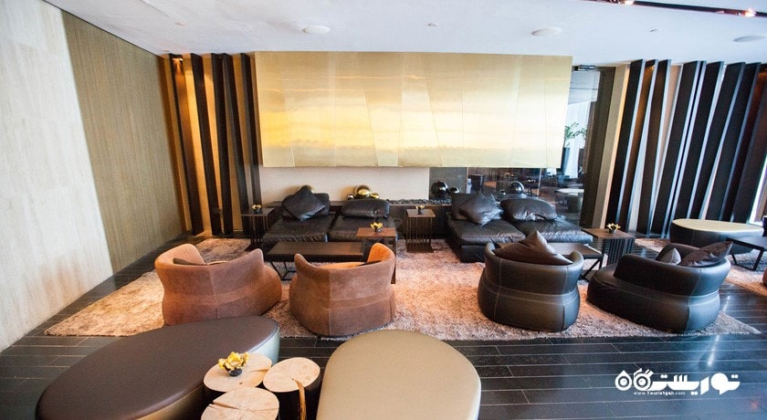 بار سوشی و سیگار آلفونسو ایکس