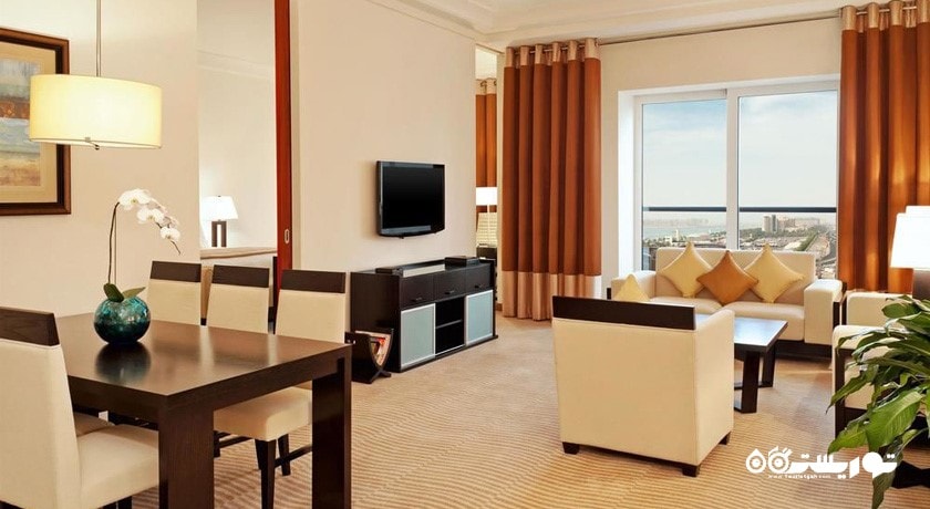 محوطه نشیمن سوئیت اگزکیوتیو