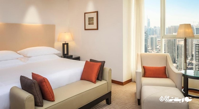 نمای تخت بزرگ سوئیت دلوکس