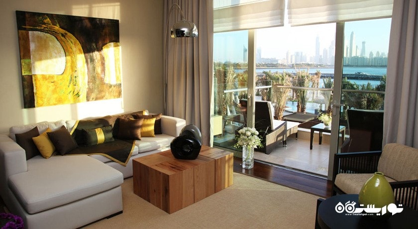 محوطه نشیمن سوئیت سینیور