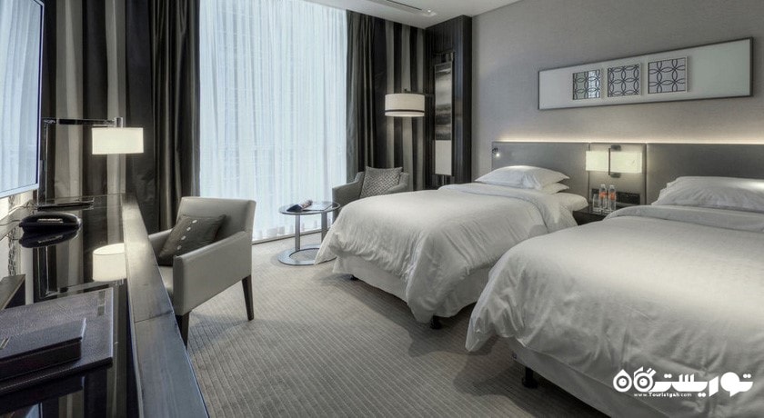 نمای تخت های توئین اتاق کلاب