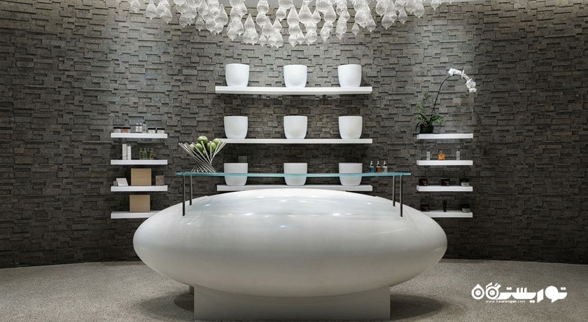  میز پذیرش مرک سلامتی و اسپا