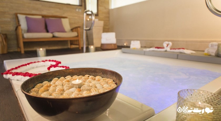 جکوزی مرکز سلامتی و اسپا