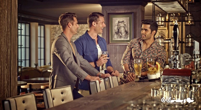 نمای بار د الکوئنت الفنت