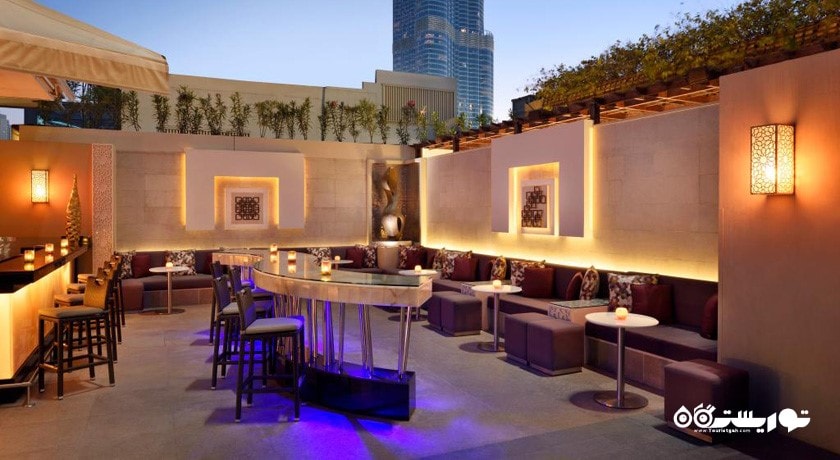 محوطه فضای باز بار کبانا 