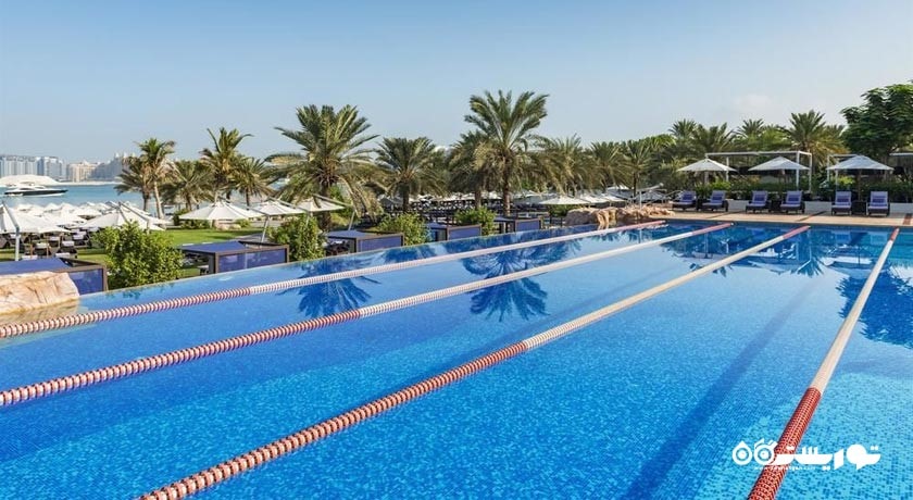 استخر روباز هتل دِ وستین دبی مینا سیاهی