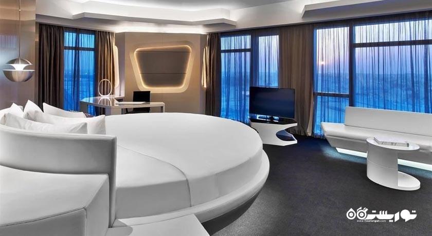 نمای تخت بزرگ سوئیت مارولِس