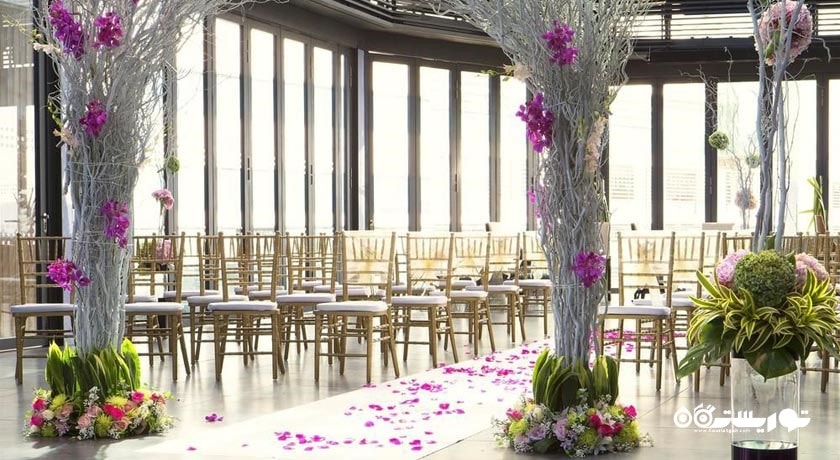 برگزاری جشن در فضای بار